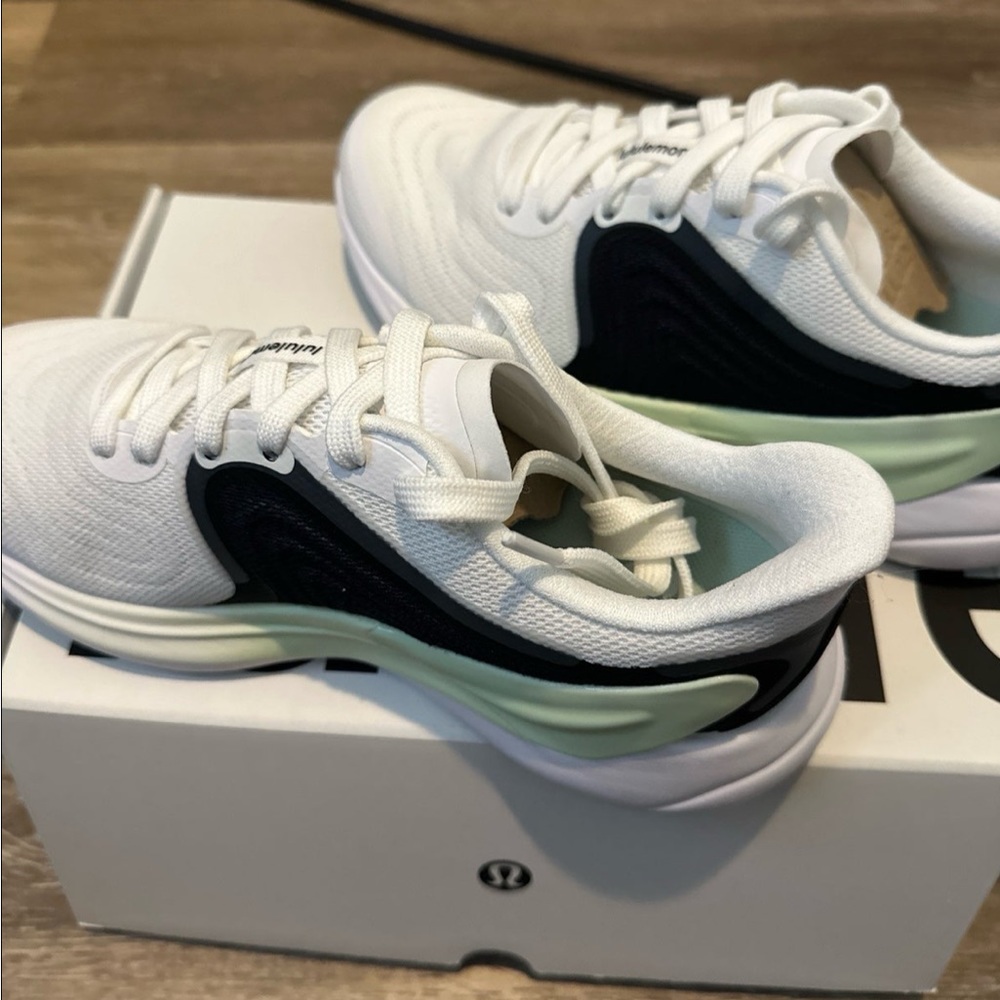 Lululemon Blissfeel run 2